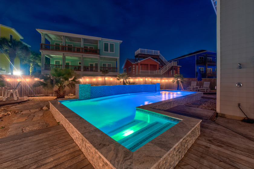 New Vacation Rental! Private pool, Sleeps - Beach Vacation Rentals in Port Aransas, Texas on Beachhouse.com