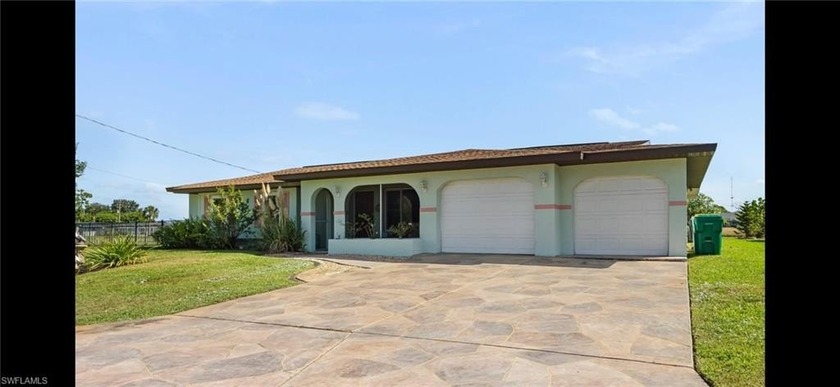 STOP SCROLLING!!!!! This is the one everyone has been waiting - Beach Home for sale in Port Charlotte, Florida on Beachhouse.com