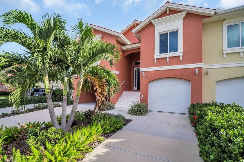 Experience Coastal Perfection at Marina Bay.
This exceptional - Beach Townhome/Townhouse for sale in St. Petersburg, Florida on Beachhouse.com