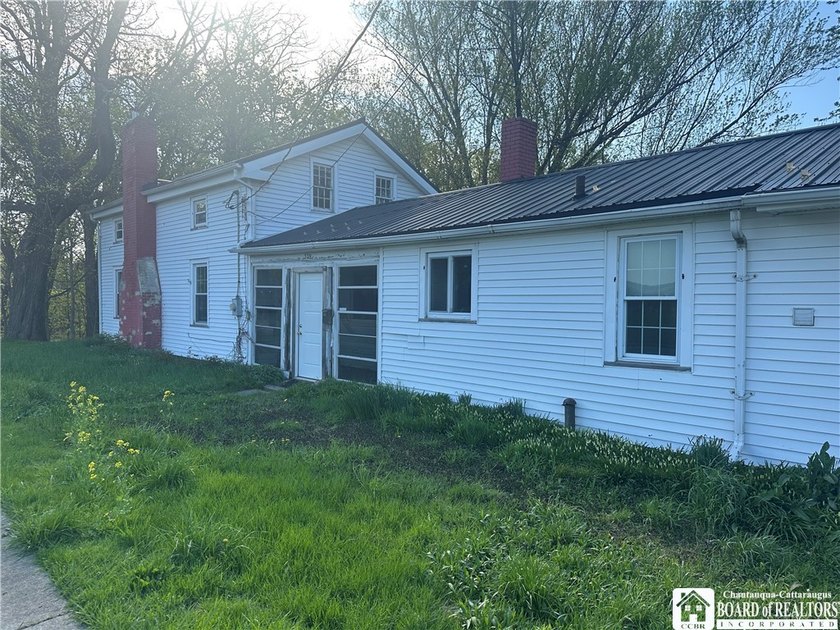Investor Special in the Heart of Westfield - Endless Potential! - Beach Home for sale in Westfield, New York on Beachhouse.com