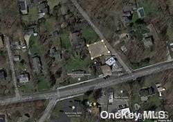 Vacant Lot in Miller Place- Level, Wooded, Paved Road in Front - Beach Lot for sale in Miller Place, New York on Beachhouse.com