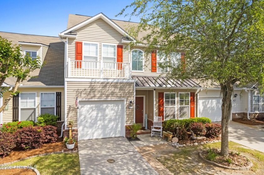 Back on the market with New Roof, New Floors and New Paint! - Beach Townhome/Townhouse for sale in Calabash, North Carolina on Beachhouse.com