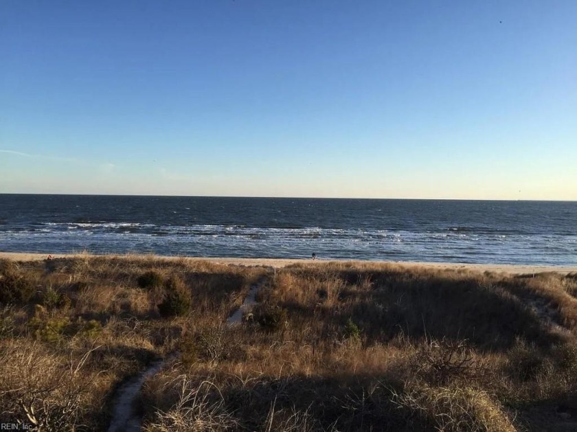 Single attached *condo* one off of the bay with nice views in - Beach Home for sale in Virginia Beach, Virginia on Beachhouse.com