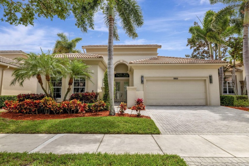 Welcome Home... This Turnkey former model home is conveniently - Beach Home for sale in Port Saint Lucie, Florida on Beachhouse.com