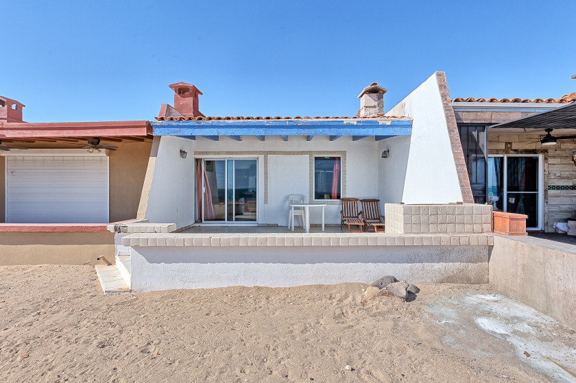 La Gaviota Beachfront w gorgeous views, garage, walk to nearby - Beach Vacation Rentals in Puerto Penasco Centro, Sonora, Mexico on Beachhouse.com