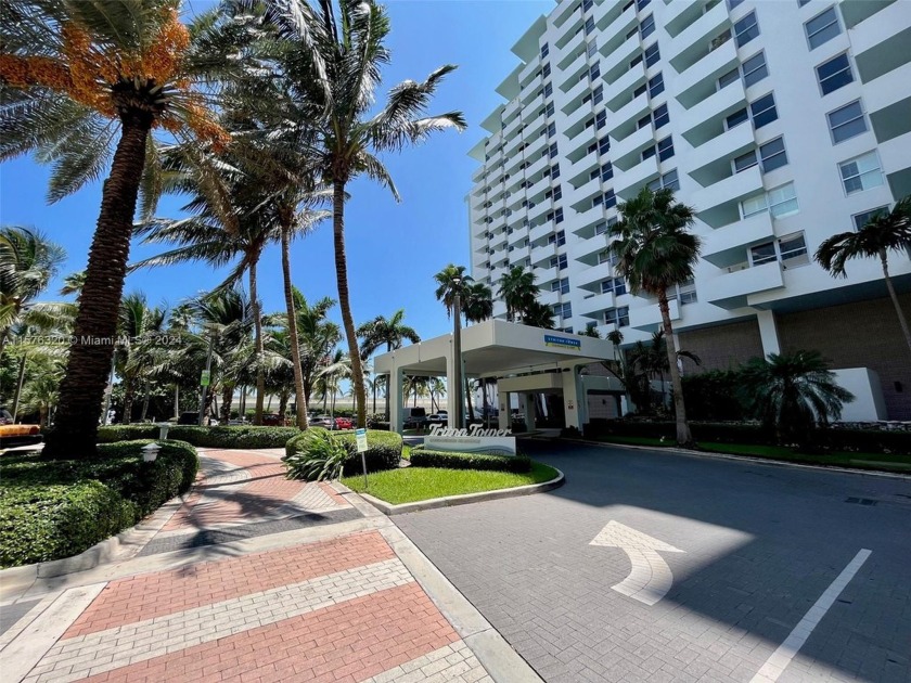 Unit Needs some of your shimmer but has Great Potential - Beach Condo for sale in Miami Beach, Florida on Beachhouse.com