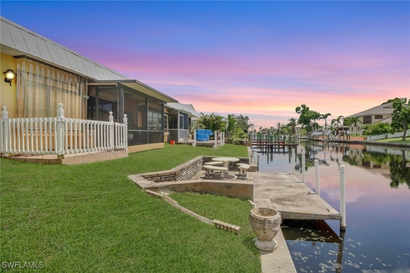 Welcome to this beautiful 2 bedroom, 2 bathroom condo located in - Beach Condo for sale in Cape Coral, Florida on Beachhouse.com