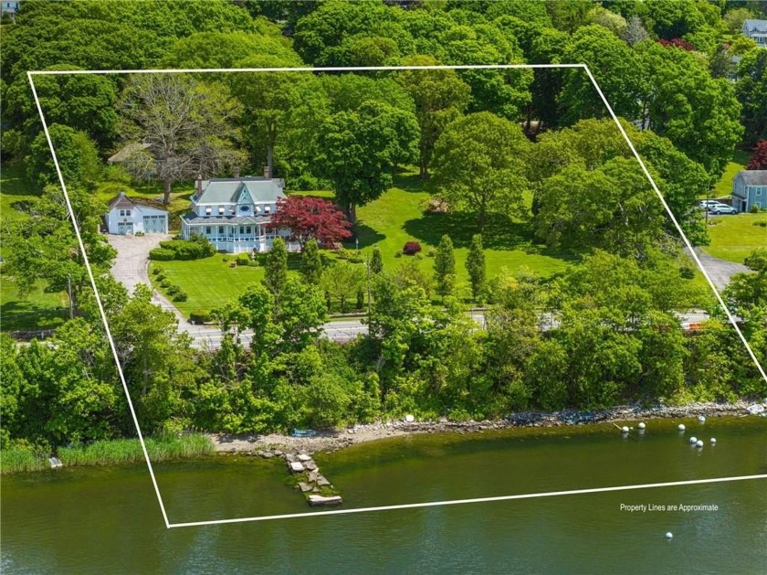 WATER VIEW, WATERFRONT! This classic Victorian sits high on - Beach Home for sale in Tiverton, Rhode Island on Beachhouse.com