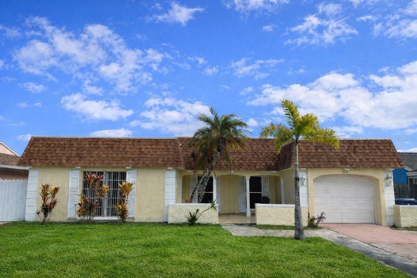 One or more photo(s) has been virtually staged. Affordable - Beach Home for sale in Holiday, Florida on Beachhouse.com