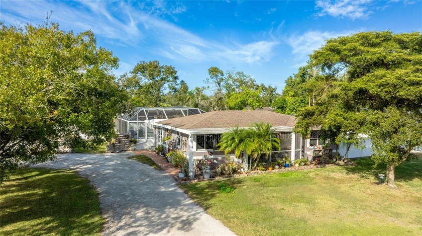 Under contract-accepting backup offers. Welcome to 1503 Francis - Beach Home for sale in Sarasota, Florida on Beachhouse.com