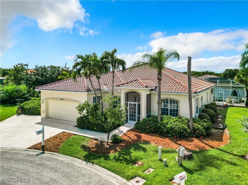 Stunning Lakeside Home with Breathtaking Pool  Fountain Views 
 - Beach Home for sale in Fort Myers, Florida on Beachhouse.com