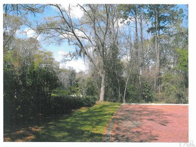 Beautiful, high elevation river front property. Underground - Beach Lot for sale in Milton, Florida on Beachhouse.com
