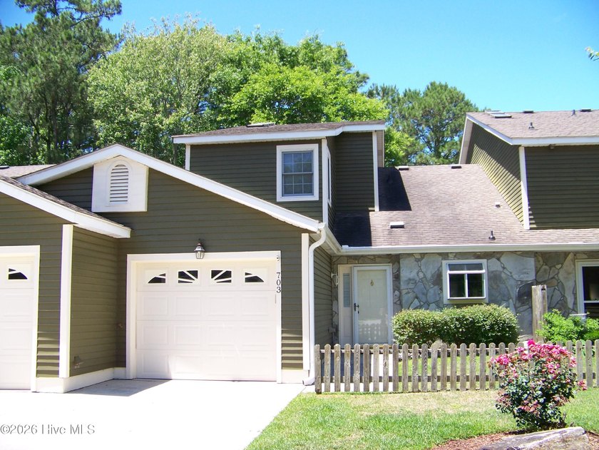 Are you ready for easy living in Cedarwood Village? You must see - Beach Condo for sale in Morehead City, North Carolina on Beachhouse.com