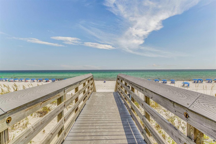 This adorable 1 bedroom/1 bathroom condo on the second floor - Beach Condo for sale in Fort Walton Beach, Florida on Beachhouse.com