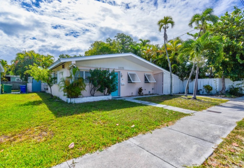 New Town: 3 bedroom, 3 bath ground-level CBS home is in a quiet - Beach Home for sale in Key West, Florida on Beachhouse.com