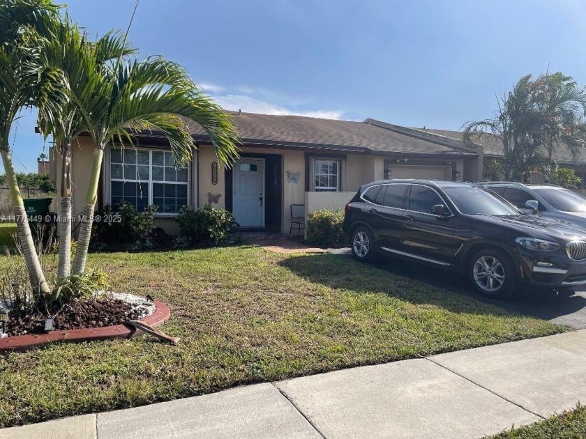 LOOK NO MORE! UPGRADED 2/2 VILLA ON WATER IN THE HEARTH OF - Beach Home for sale in Miramar, Florida on Beachhouse.com