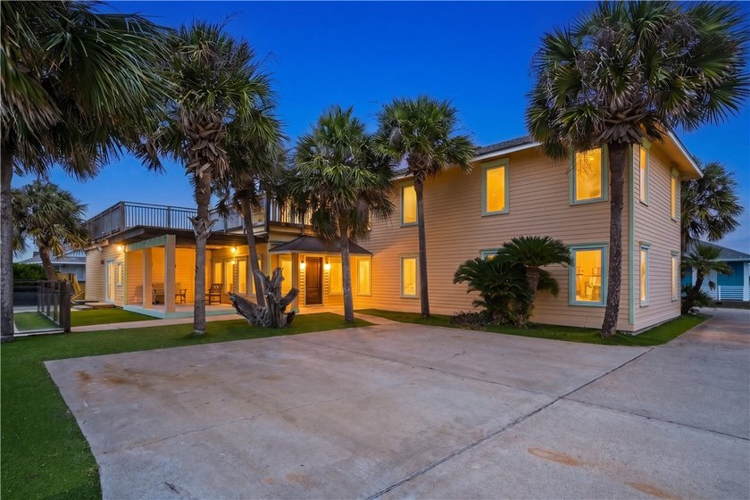 *Summer Place* is one of Port Aransas' most iconic coastal - Beach Home for sale in Port Aransas, Texas on Beachhouse.com