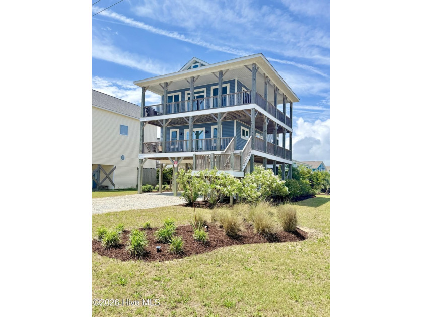 Completed in 2021 by a premier custom home builder, this - Beach Home for sale in North Topsail Beach, North Carolina on Beachhouse.com