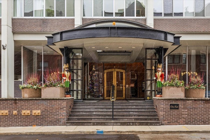 Offered for the first time in decades, this spacious residence - Beach Condo for sale in Chicago, Illinois on Beachhouse.com