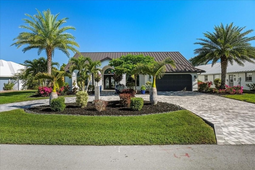 Completely renovated and truly move-in ready, this exceptional - Beach Home for sale in Punta Gorda, Florida on Beachhouse.com
