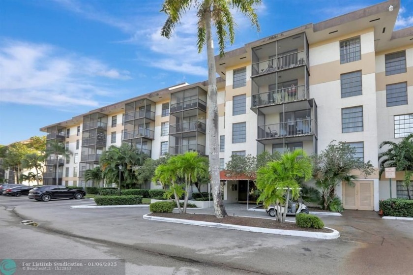 All Ages Allowed. Discover the perfect blend of comfort - Beach Condo for sale in Fort Lauderdale, Florida on Beachhouse.com