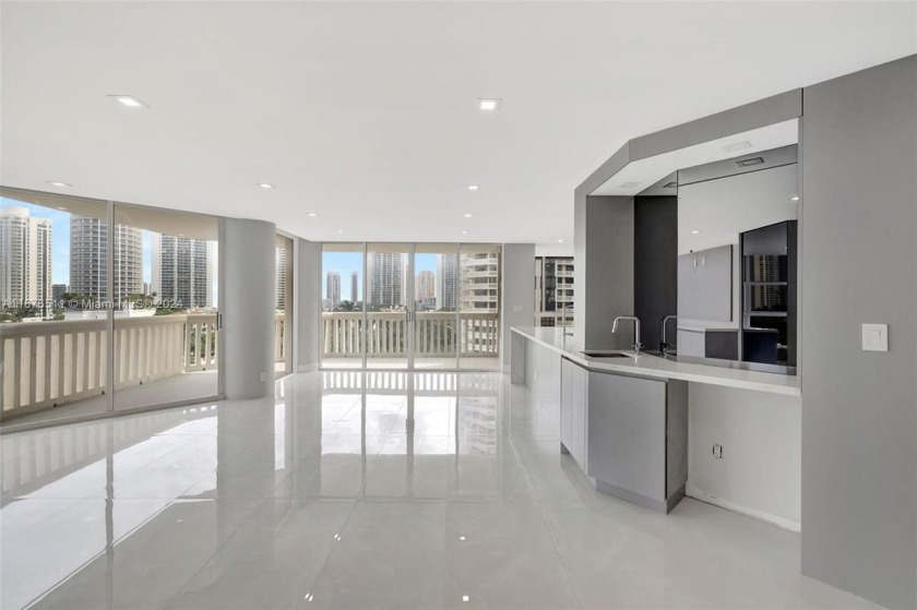 Stunning, newly built 3-bed, 2.5-bath corner unit with - Beach Condo for sale in Aventura, Florida on Beachhouse.com