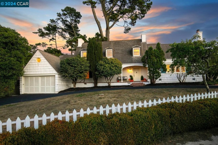 Versatile, yet traditional floor plan with plenty of plus spaces - Beach Home for sale in Berkeley, California on Beachhouse.com