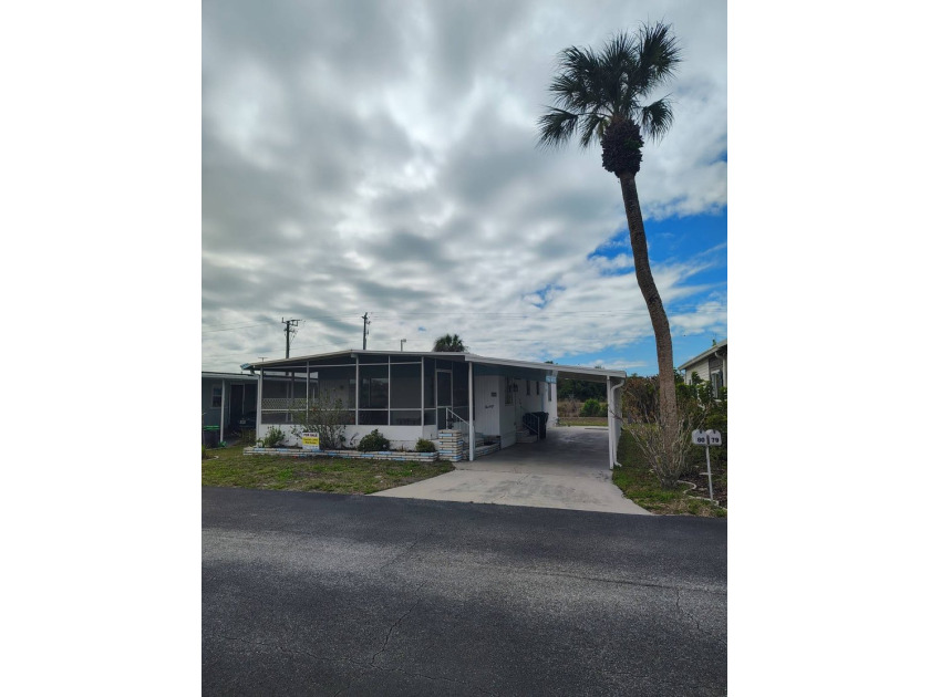 Discover the potential of 80 La Costa, a 2-bedroom, 2-bathroom - Beach Home for sale in Nokomis, Florida on Beachhouse.com