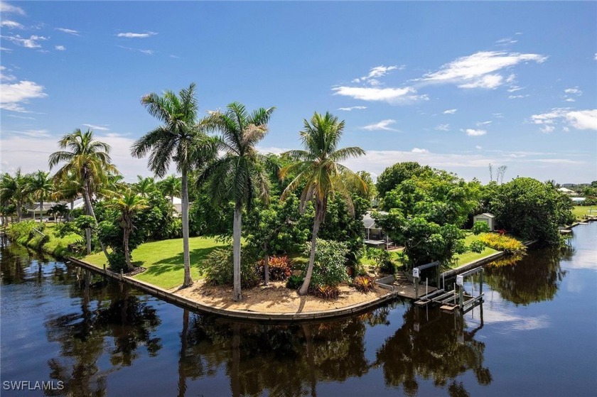 Over half-acre Gulf-access home with 300-plus feet of waterfront - Beach Home for sale in Cape Coral, Florida on Beachhouse.com