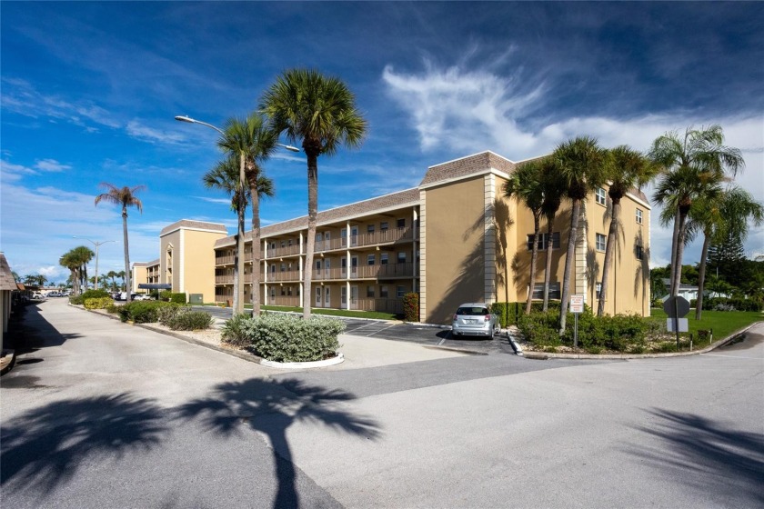 Enjoy low HOA fees in this 48 unit building surrounded by mostly - Beach Condo for sale in St. Petersburg, Florida on Beachhouse.com