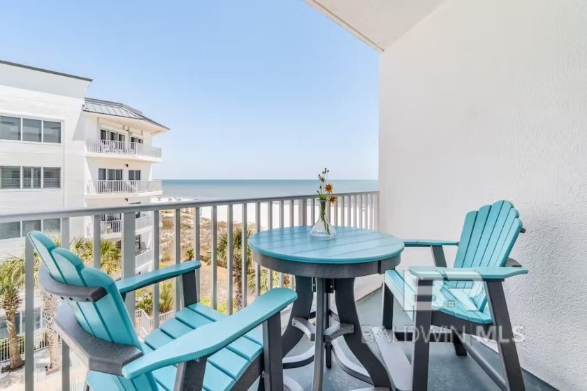 This beautifully UPDATED 1-bedroom, 1.5-bath condo at Palm Beach - Beach Home for sale in Orange Beach, Alabama on Beachhouse.com
