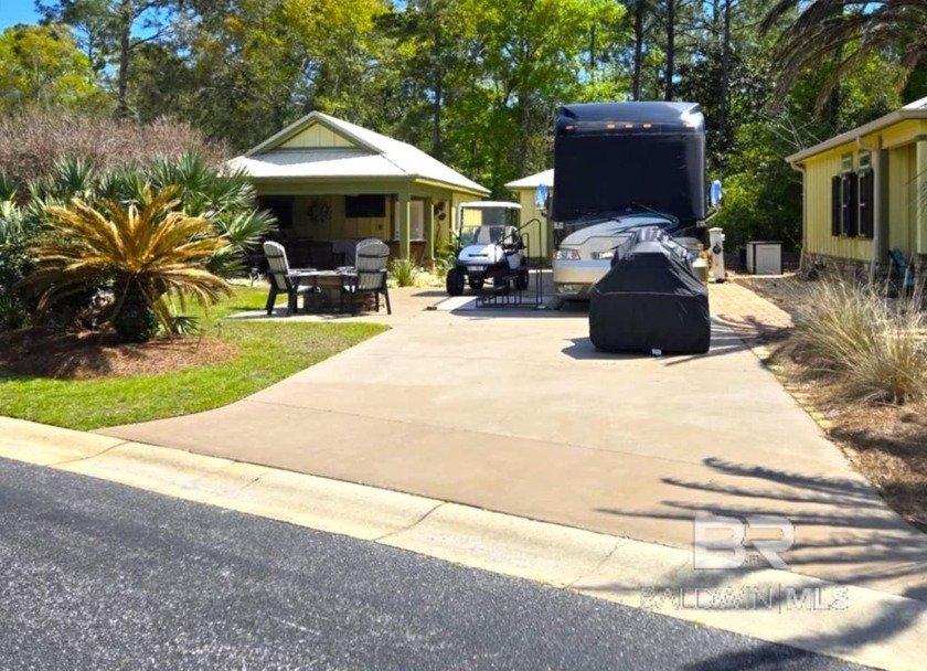 Luxury Class A (15 years or newer & 32' or greater in length) - Beach Lot for sale in Foley, Alabama on Beachhouse.com