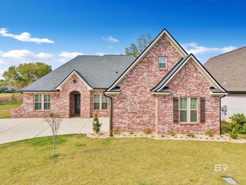 Discover your dream home in Gulf Shores, AL, where luxury meets - Beach Home for sale in Gulf Shores, Alabama on Beachhouse.com