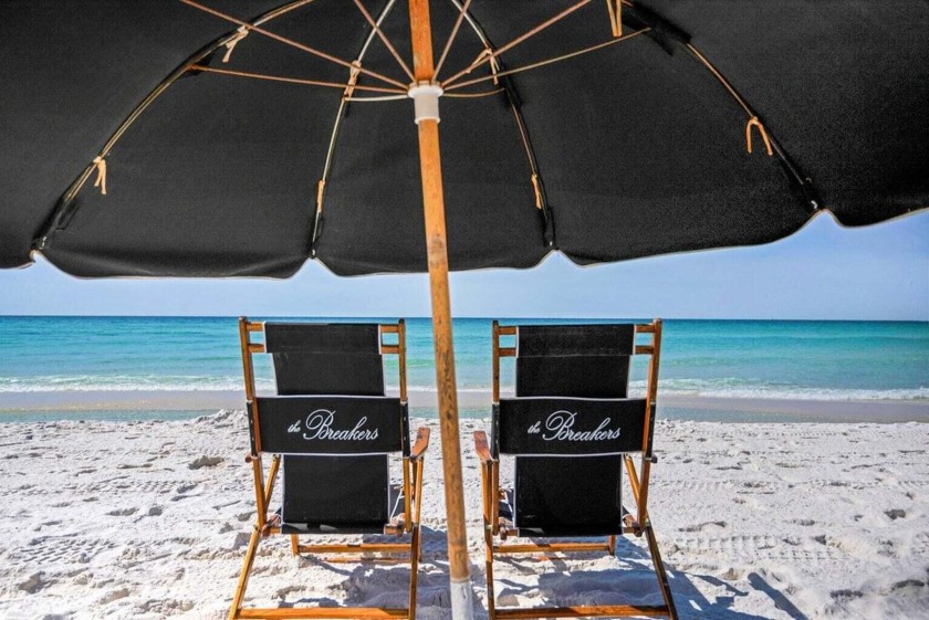 PANORAMIC GULF VIEWS FROM THIS 3 BR PENTHOUSE! This beautifully - Beach Condo for sale in Fort Walton Beach, Florida on Beachhouse.com