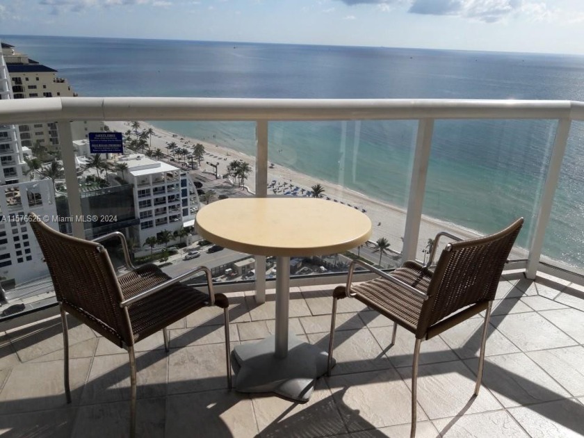 Rarely offered high floor King bed studio unit with fabulous - Beach Other for sale in Fort Lauderdale, Florida on Beachhouse.com