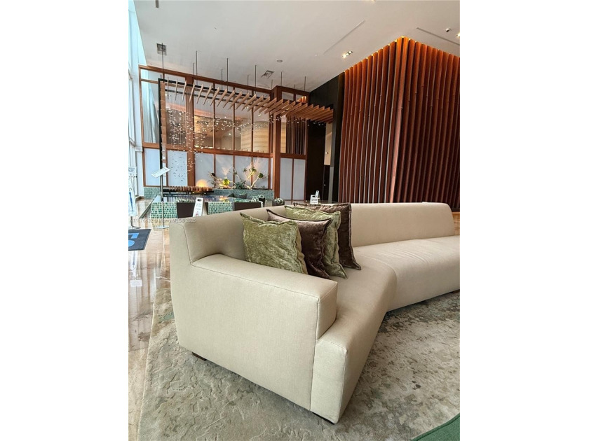 Turn-key studio at 50 Biscayne in the heart of Downtown Miami - Beach Condo for sale in Miami, Florida on Beachhouse.com