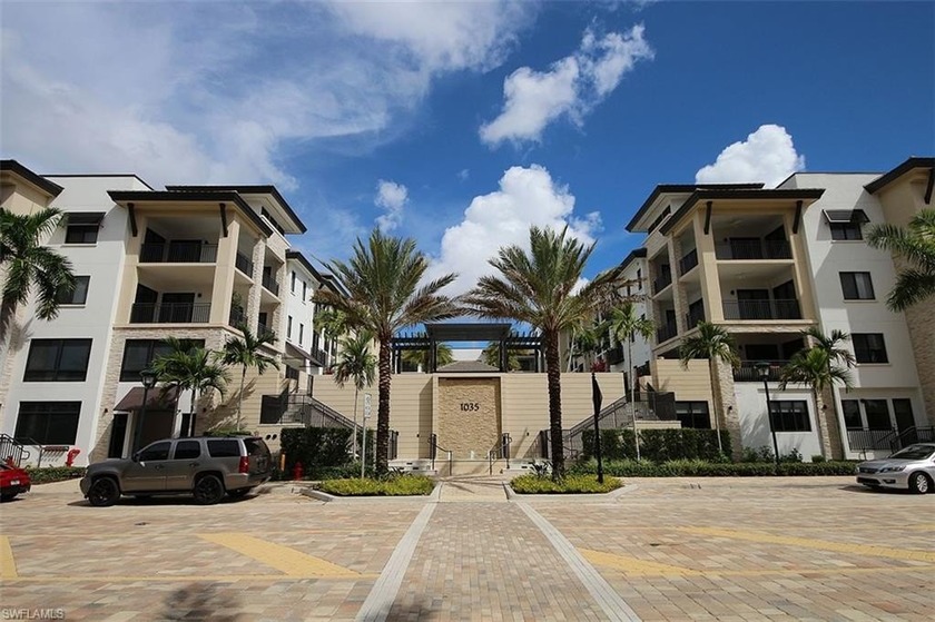 LUXURY CONDO IN THE HEART OF OLDE NAPLES -- WALK TO BEACH, 5TH - Beach Condo for sale in Naples, Florida on Beachhouse.com