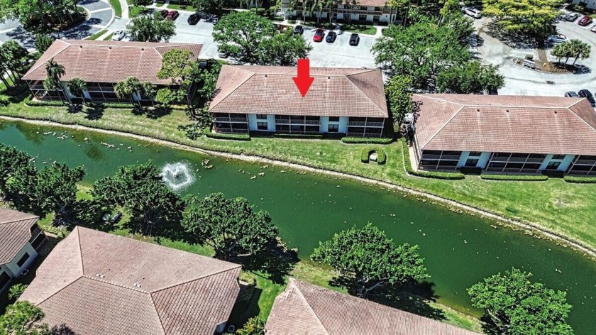 Very Rare Waterfront 1st Floor Condo: Enjoy the peaceful - Beach Condo for sale in Palm Beach Gardens, Florida on Beachhouse.com