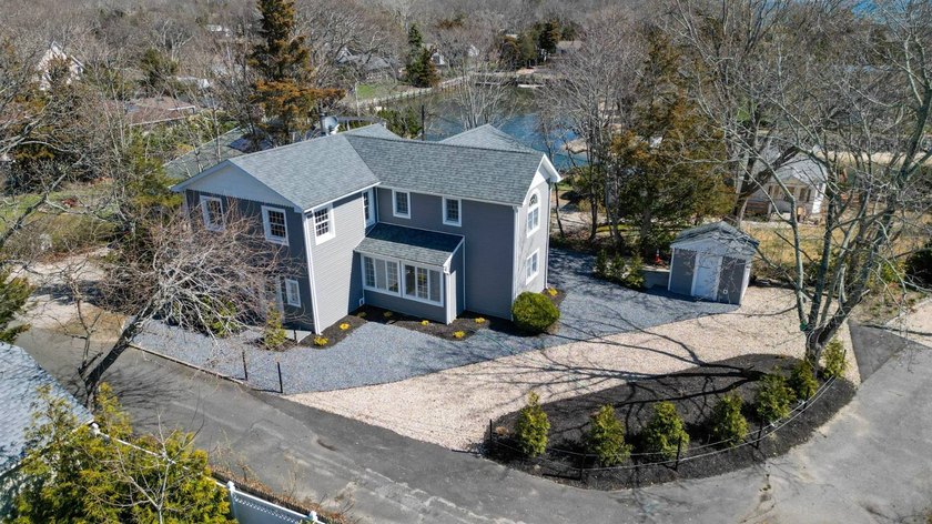 Rarely available! After nearly 40 years, owner has decided to - Beach Home for sale in Laurel, New York on Beachhouse.com