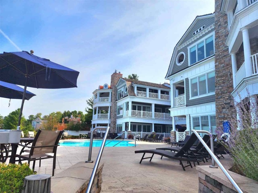 LeBear Condominium Resort - Luxurious and modern 2 bedroom, 2 - Beach Condo for sale in Glen Arbor, Michigan on Beachhouse.com