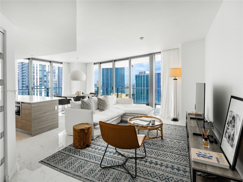 Welcome to an exquisite urban sky residence in the heart of - Beach Condo for sale in Miami, Florida on Beachhouse.com