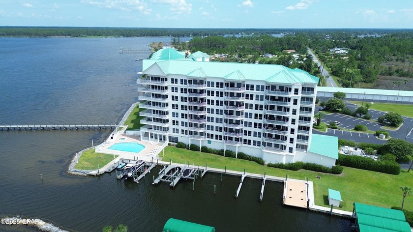 Immaculate Marina Bay Condo with a Garage on North Bay, just - Beach Condo for sale in Panama City, Florida on Beachhouse.com