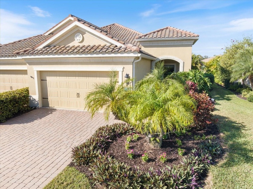 Comfort meets charm in this stunning 2-bedroom, 2-bath paired - Beach Home for sale in Englewood, Florida on Beachhouse.com
