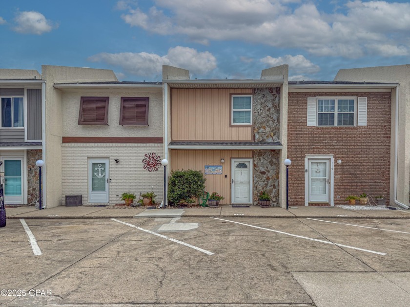 Charming townhome located on the desirable East end of Panama - Beach Townhome/Townhouse for sale in Panama City Beach, Florida on Beachhouse.com