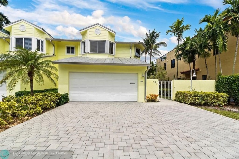 Rarely available 2-story townhome in Tarpon River Club - Beach Townhome/Townhouse for sale in Fort Lauderdale, Florida on Beachhouse.com