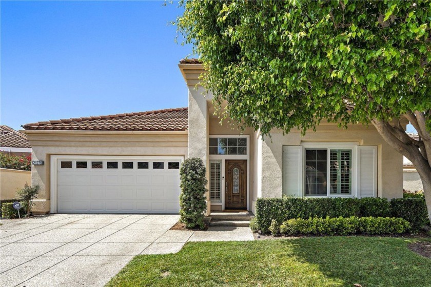 Generously catering to a wide array of lifestyles, this - Beach Home for sale in Mission Viejo, California on Beachhouse.com