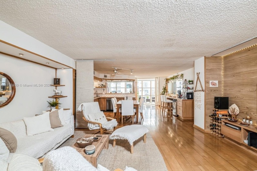 Spacious one-Bedroom Condo with Den - Ready for Your Personal - Beach Condo for sale in Miami Beach, Florida on Beachhouse.com