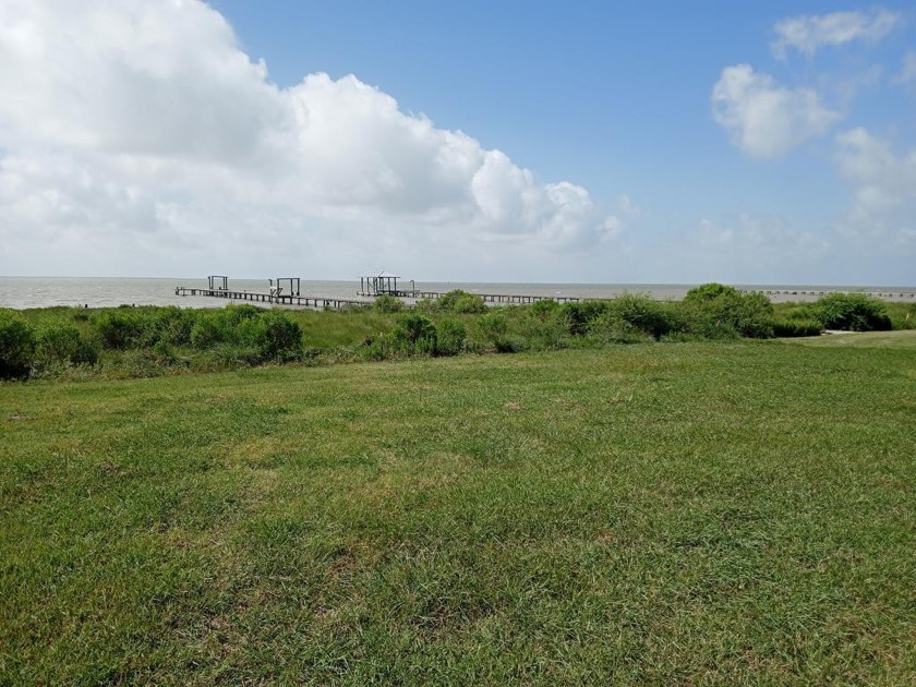 Beautiful waterfront lot ,ready for you to build your dream home - Beach Lot for sale in Palacios, Texas on Beachhouse.com