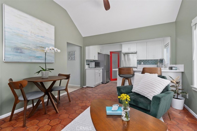 Fall in love with this charming bungalow-style cottage in the - Beach Home for sale in Laguna Beach, California on Beachhouse.com