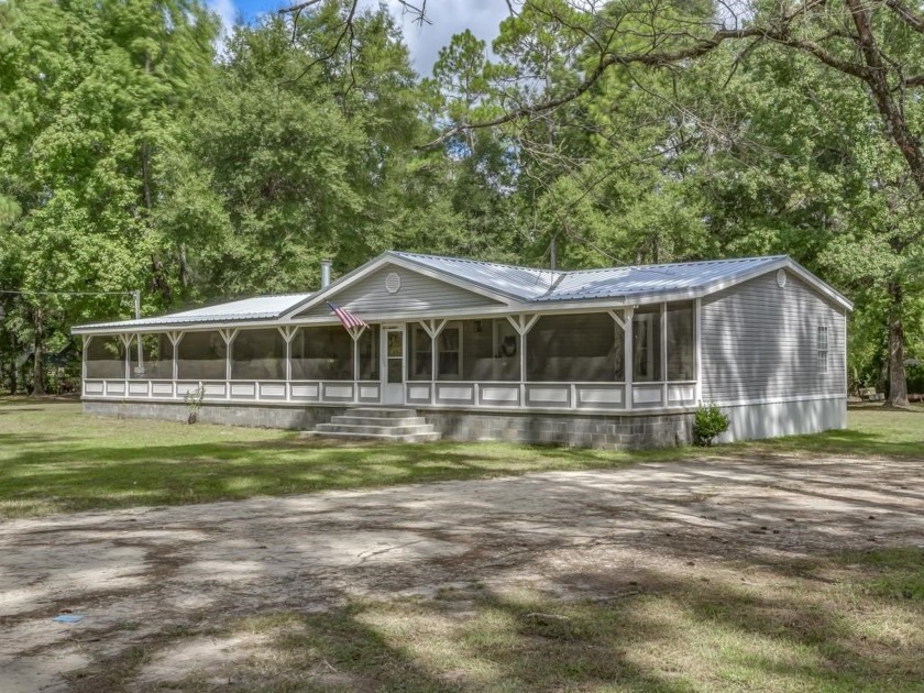 Country living at its best! Located on a quiet cul-de-sac, fully - Beach Home for sale in Crawfordville, Florida on Beachhouse.com